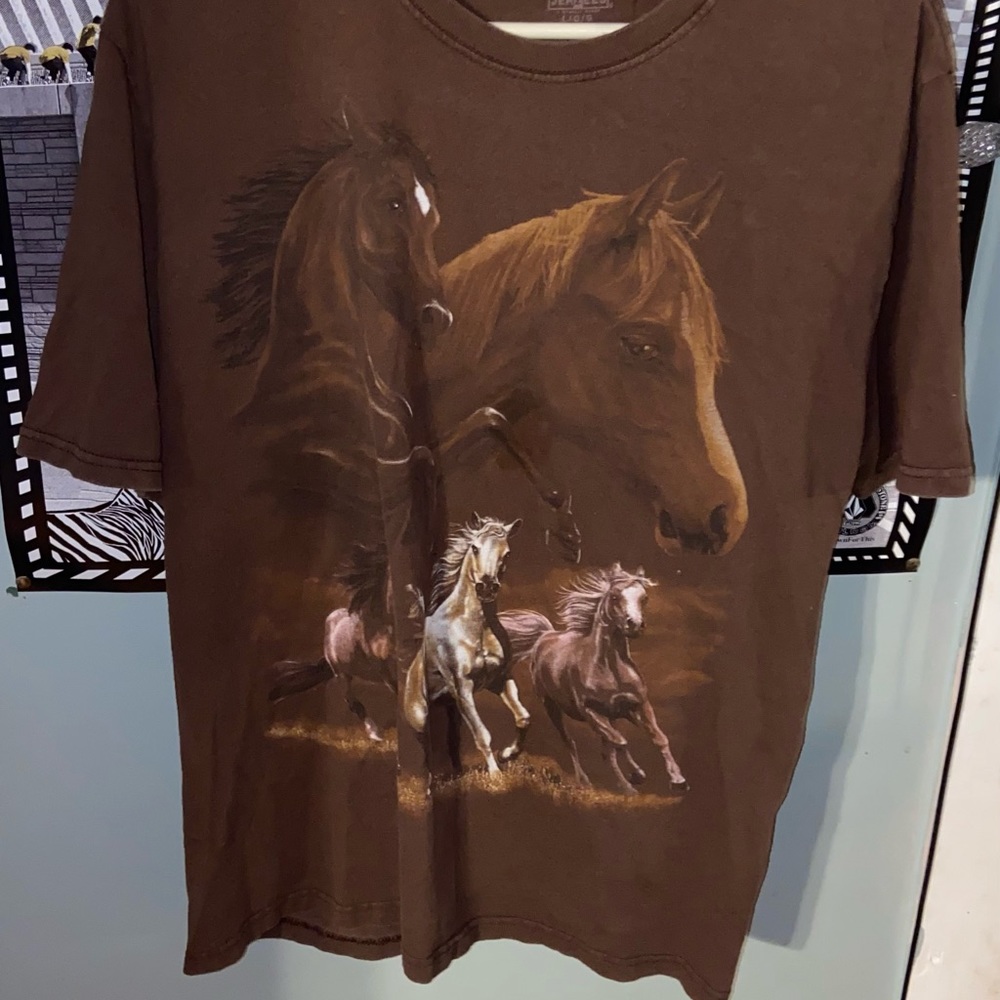 Horse tee